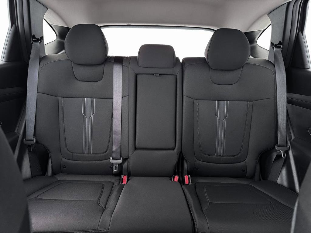 New 2026 Hyundai Tucson SEL FWD image 16