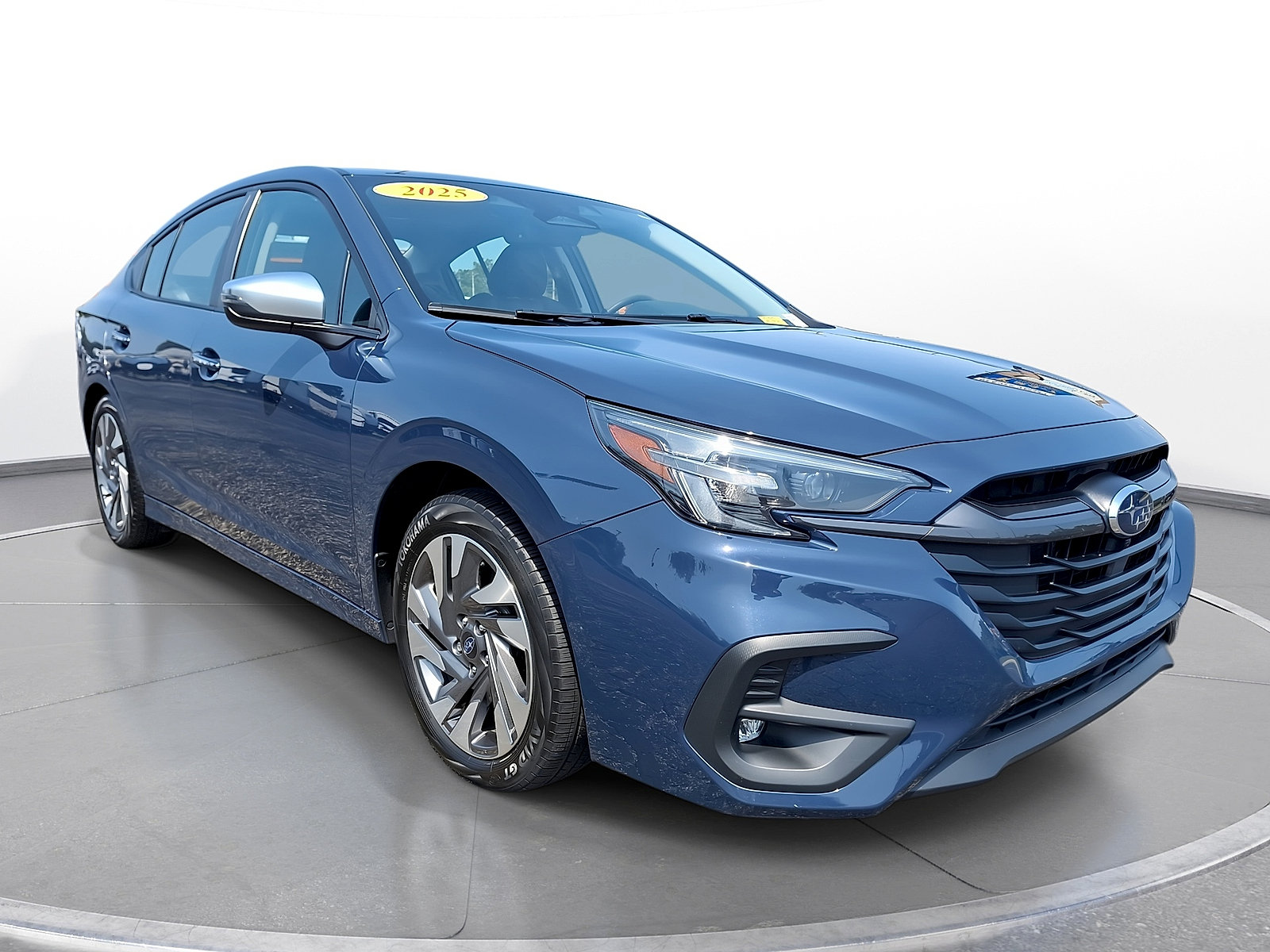 Used 2025 Subaru Legacy Touring XT AWD/4WD image 1