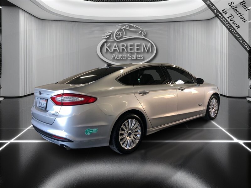 Used 2014 Ford Fusion Energi SE FWD image 5