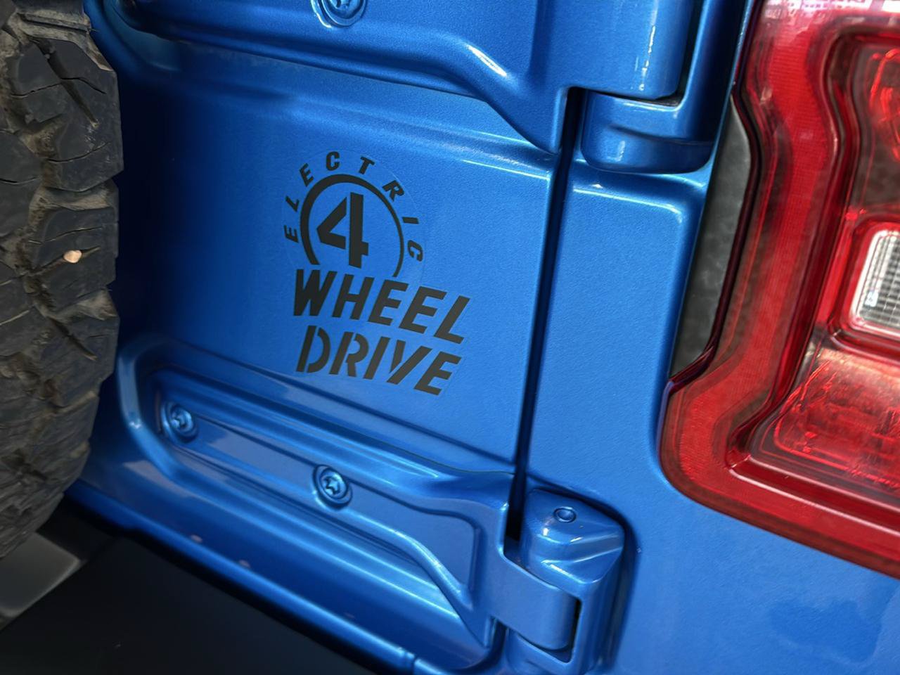 Used 2024 Jeep Wrangler Unlimited AWD/4WD image 89