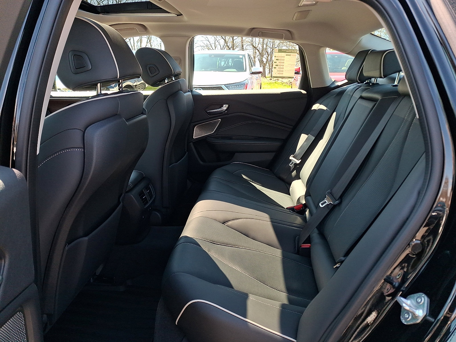 Used 2023 Acura TLX SH-AWD w/ Advance Package image 10