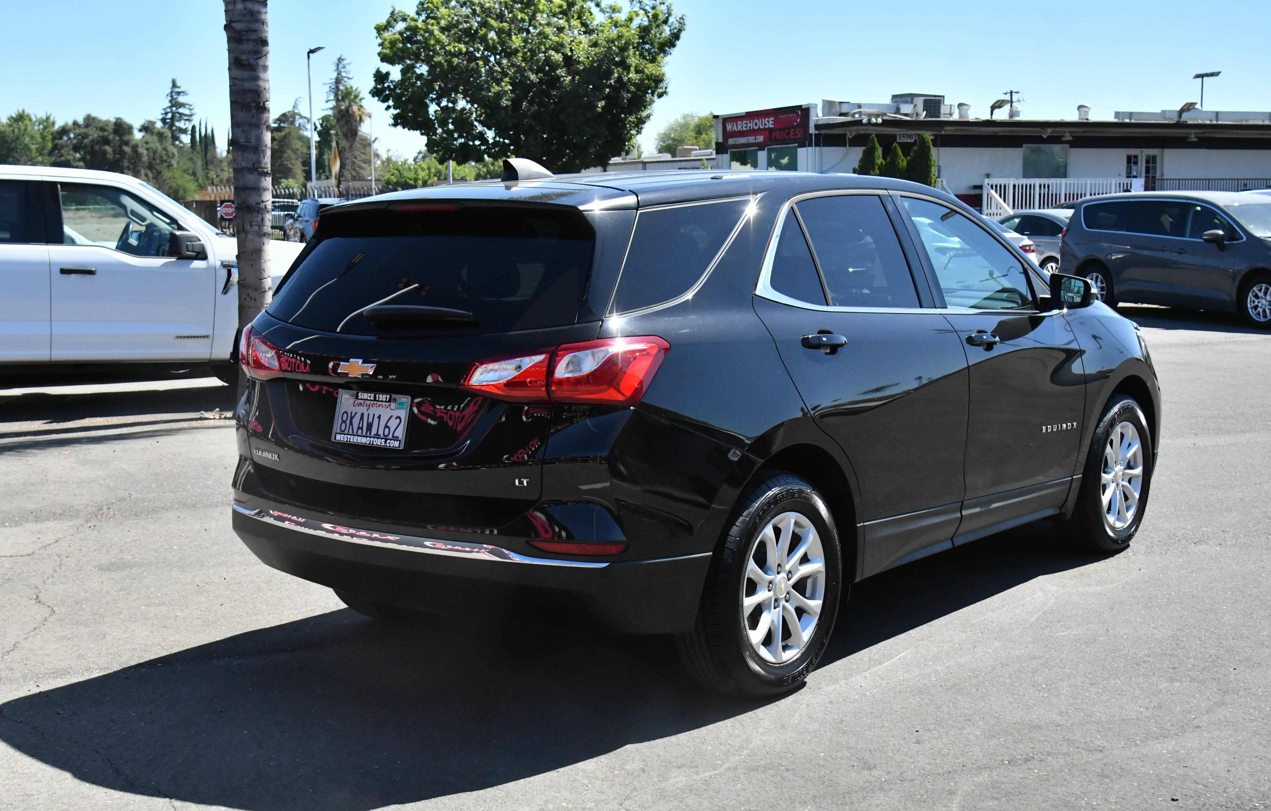 Used 2019 Chevrolet Equinox LT FWD image 8