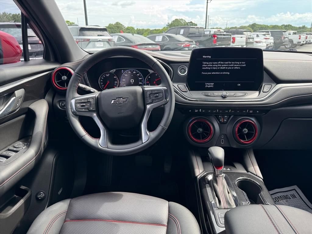 Used 2024 Chevrolet Blazer RS FWD image 14