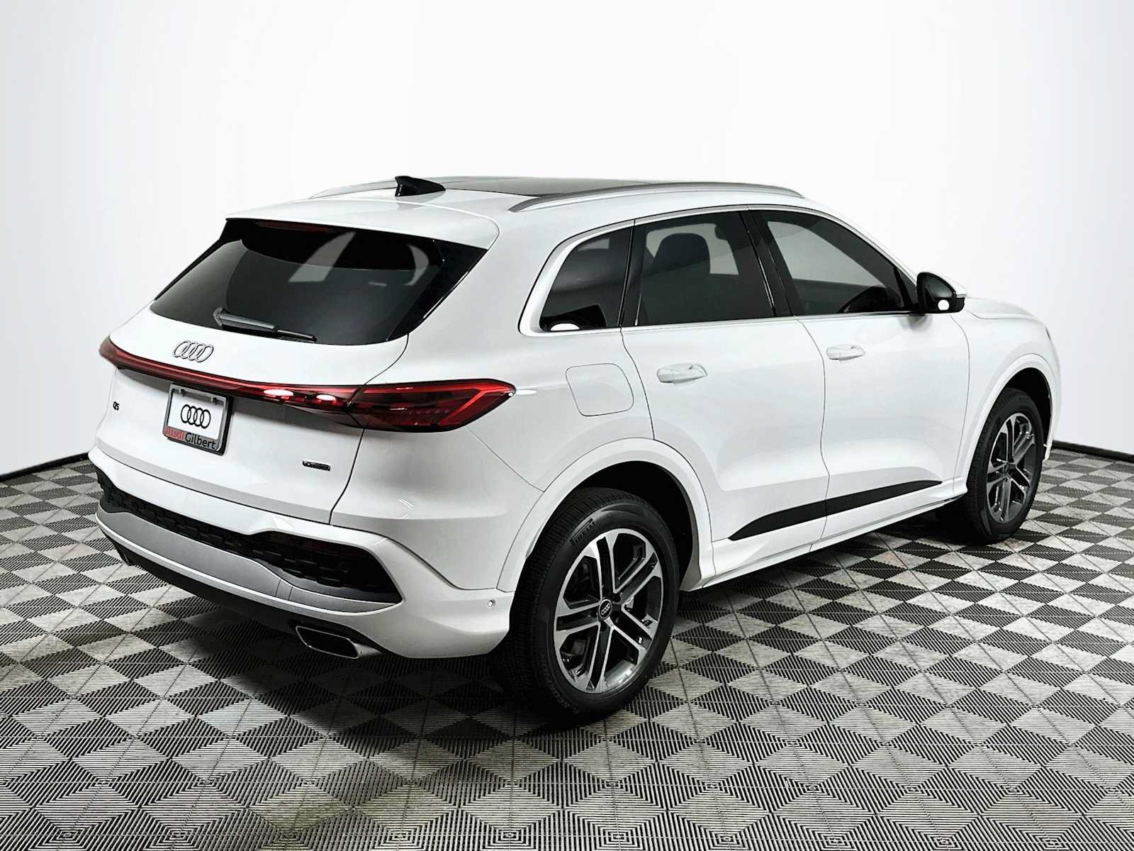 New 2026 Audi Q5 Premium AWD/4WD image 7