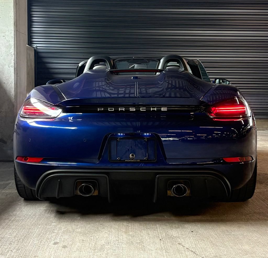 Used 2022 Porsche 718 Boxster Spyder RWD image 9