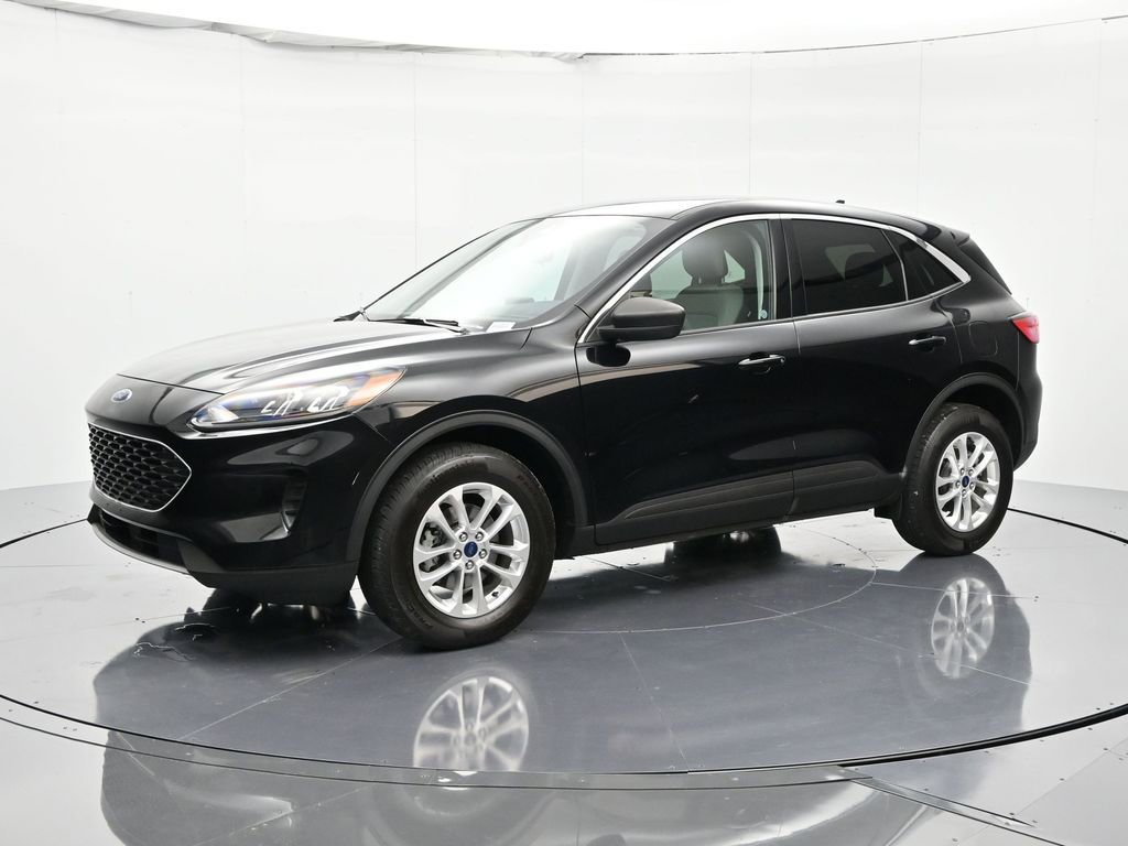 Used 2022 Ford Escape SE w/ Convenience Package