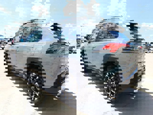 Used 2021 Toyota RAV4 Adventure image 5