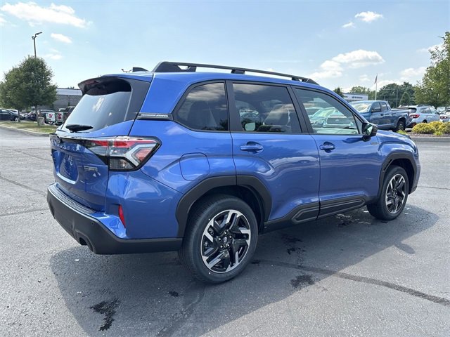 New 2025 Subaru Forester Limited w/ Popular Package image 3