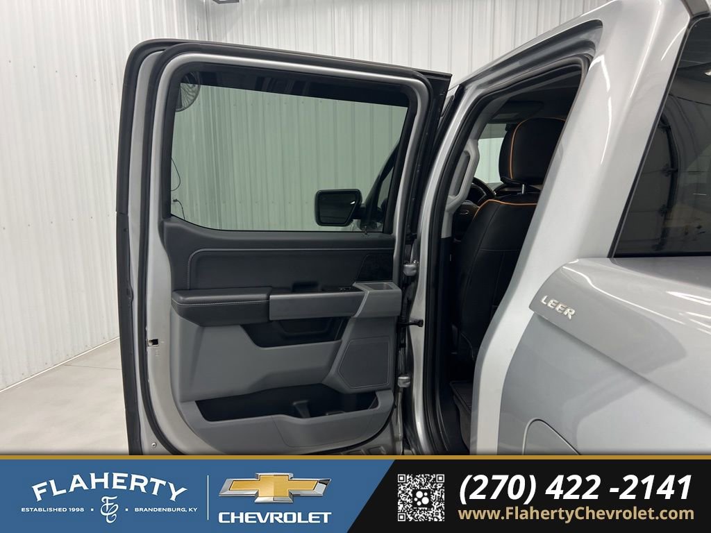 Used 2022 Ford F150 XLT w/ Equipment Group 301A Mid image 10