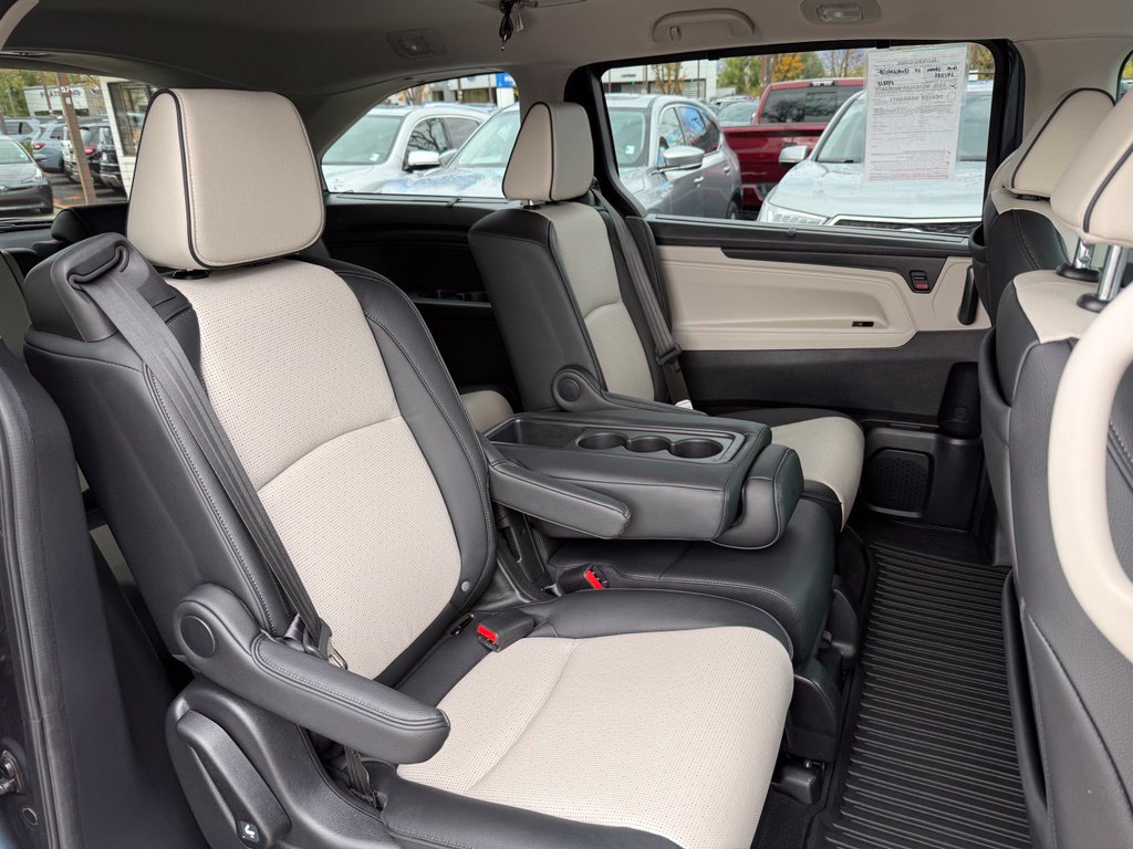 Certified 2025 Honda Odyssey Elite image 17