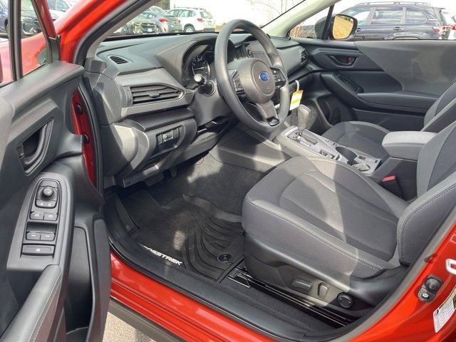 Used 2025 Subaru Crosstrek 2.0i Premium image 18