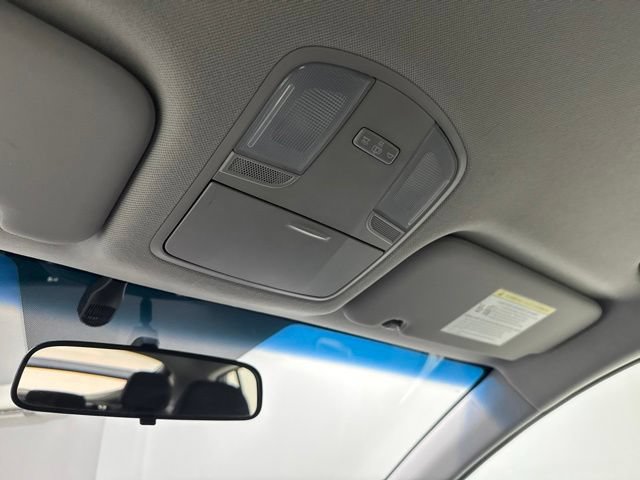 Used 2018 Hyundai Ioniq Blue FWD image 22