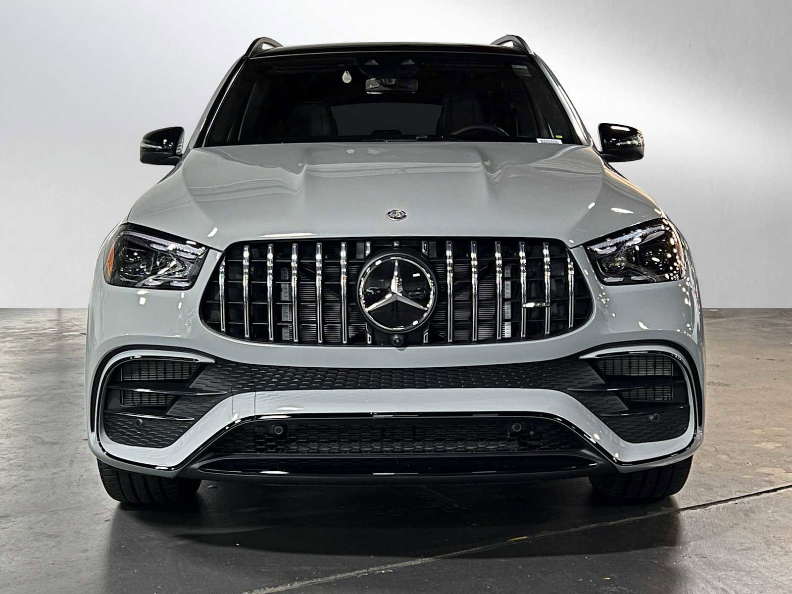 New 2025 Mercedes-Benz GLE 63 AMG S image 2