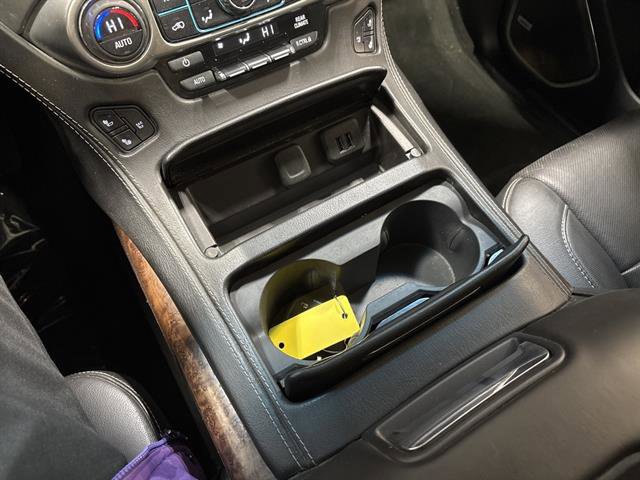 Used 2015 Chevrolet Suburban LTZ image 12