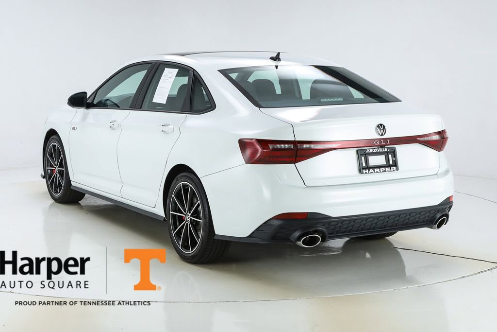 Used 2025 Volkswagen Jetta GLI Autobahn FWD image 7