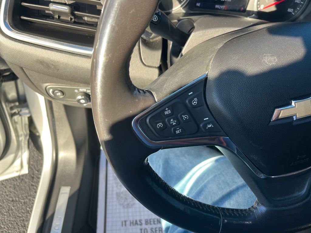 Used 2019 Chevrolet Equinox Premier image 11