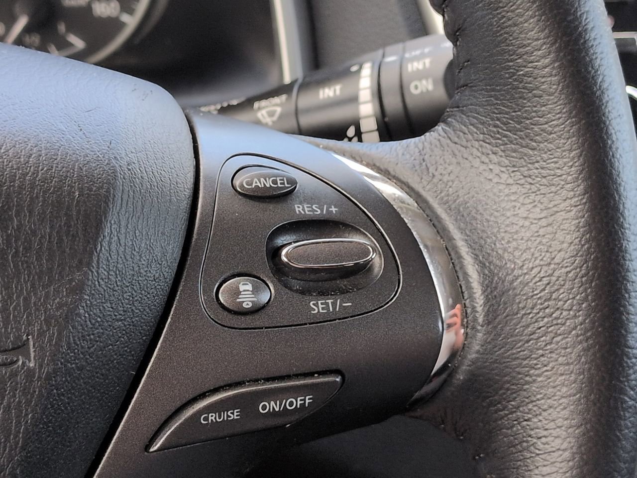 Used 2022 Nissan Murano SV AWD/4WD image 25