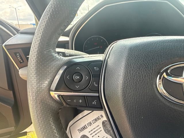 Used 2019 Toyota Avalon Limited FWD image 16
