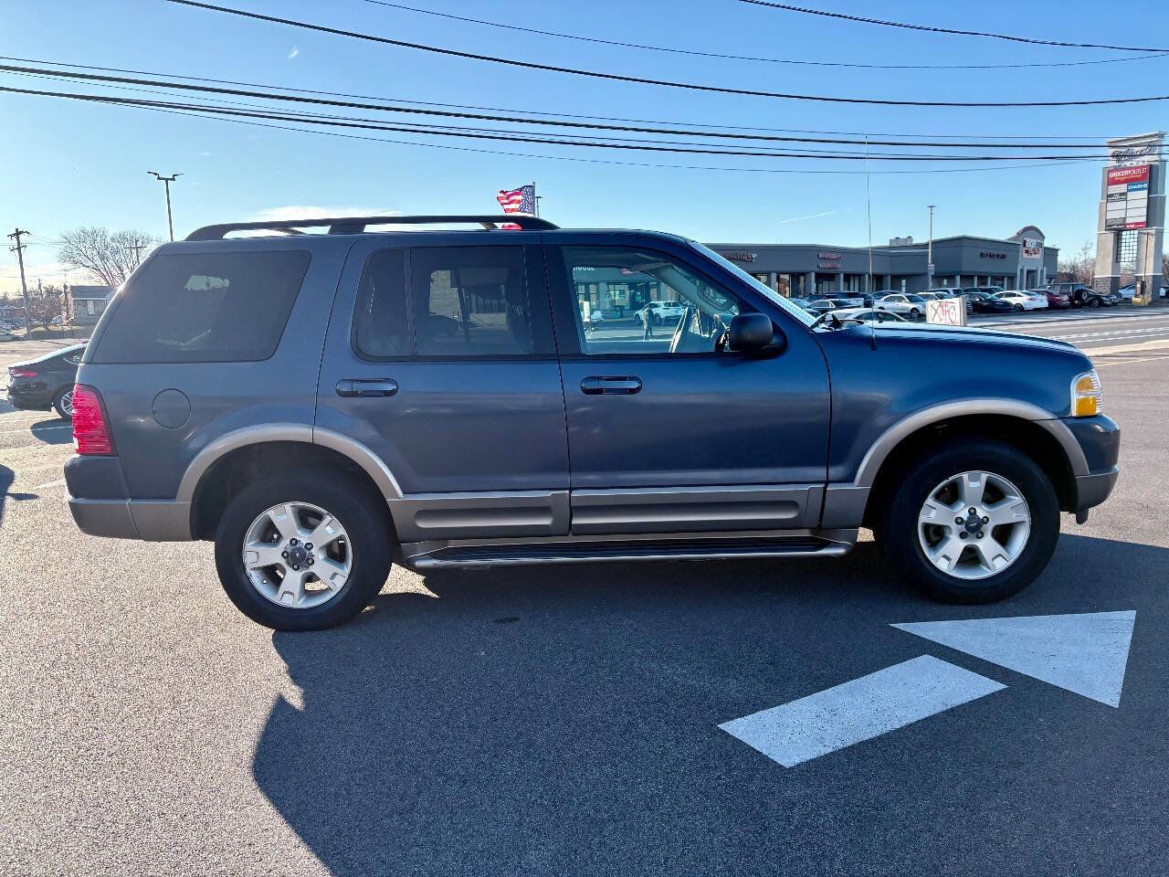 Used 2003 Ford Explorer Eddie Bauer image 7