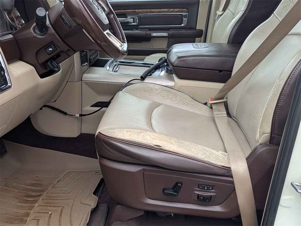 Used 2018 RAM 3500 Laramie Longhorn w/ Longhorn Southfork Package image 12