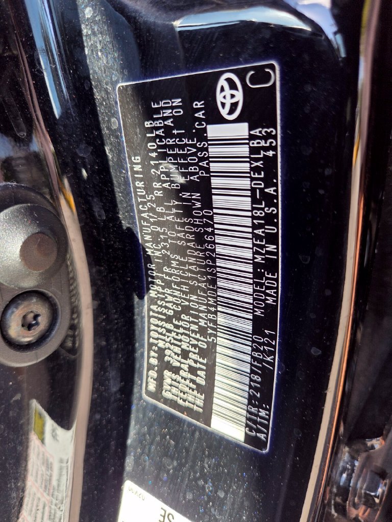 Used 2025 Toyota Corolla LE FWD image 31