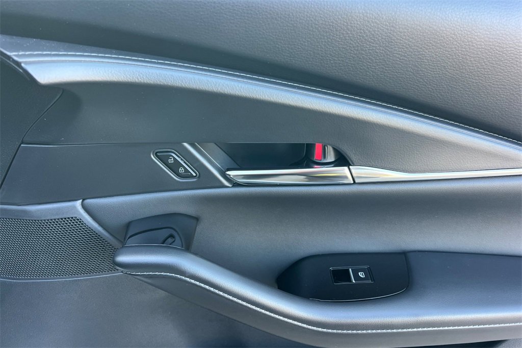 Certified 2025 MAZDA CX-30 AWD 2.5 S w/ Preferred Package image 22