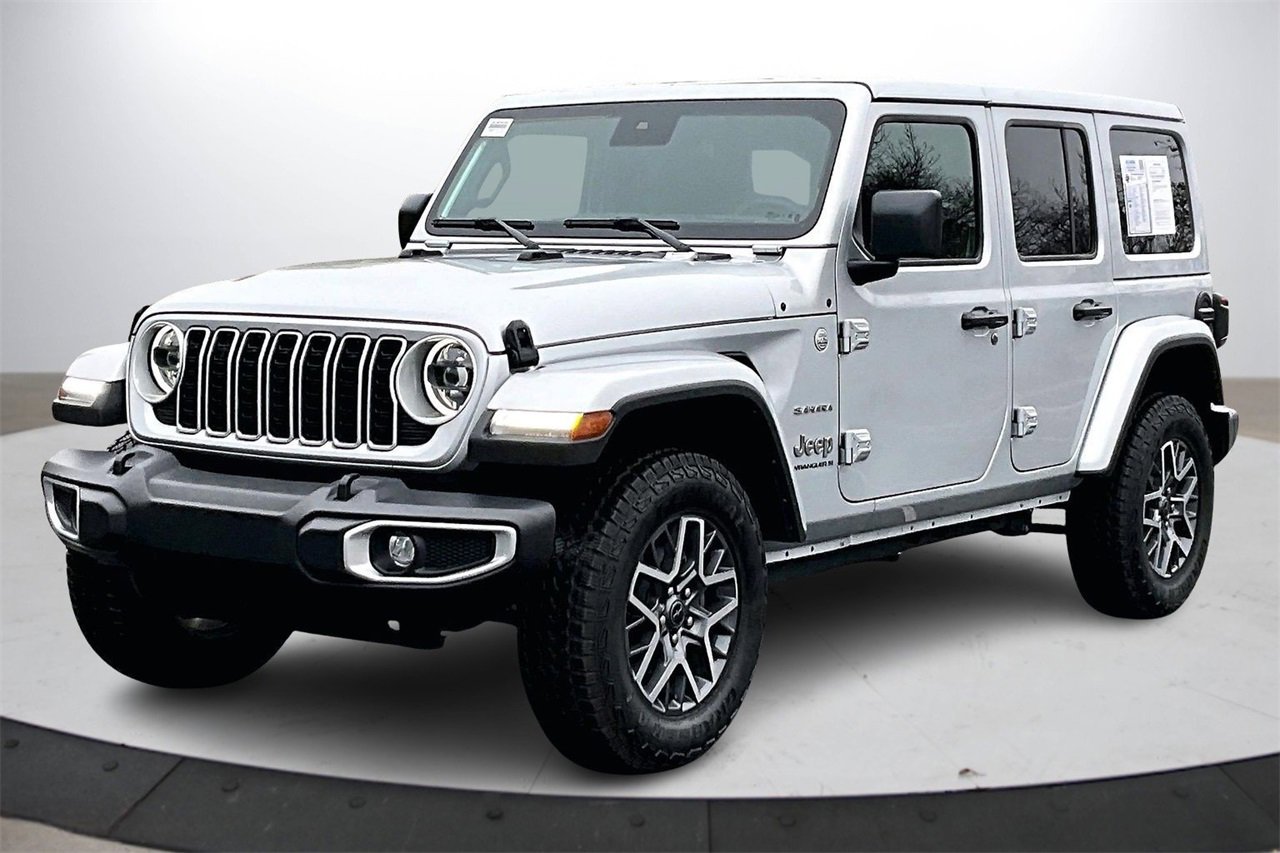 Certified 2024 Jeep Wrangler Sahara image 4