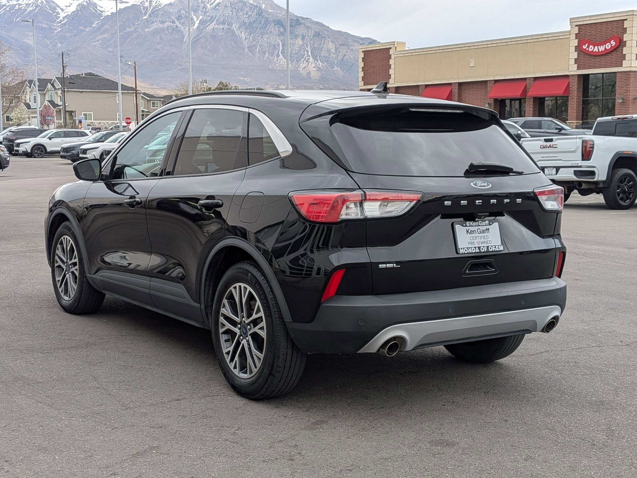 Used 2020 Ford Escape SEL image 9