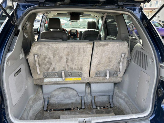 Used 2007 Toyota Sienna XLE Limited image 24