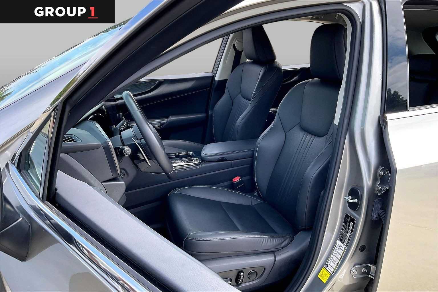 Used 2024 Lexus NX 250 FWD image 7
