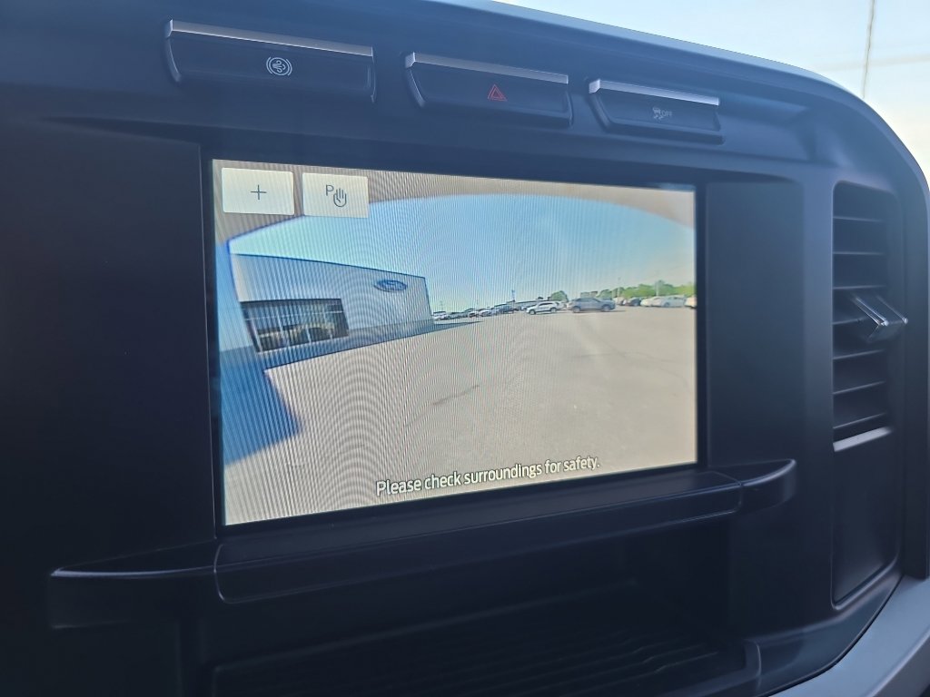 Used 2023 Ford F550 4x4 Crew Cab Super Duty image 32