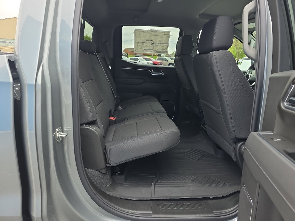 New 2026 Chevrolet Silverado 1500 LT AWD/4WD image 32
