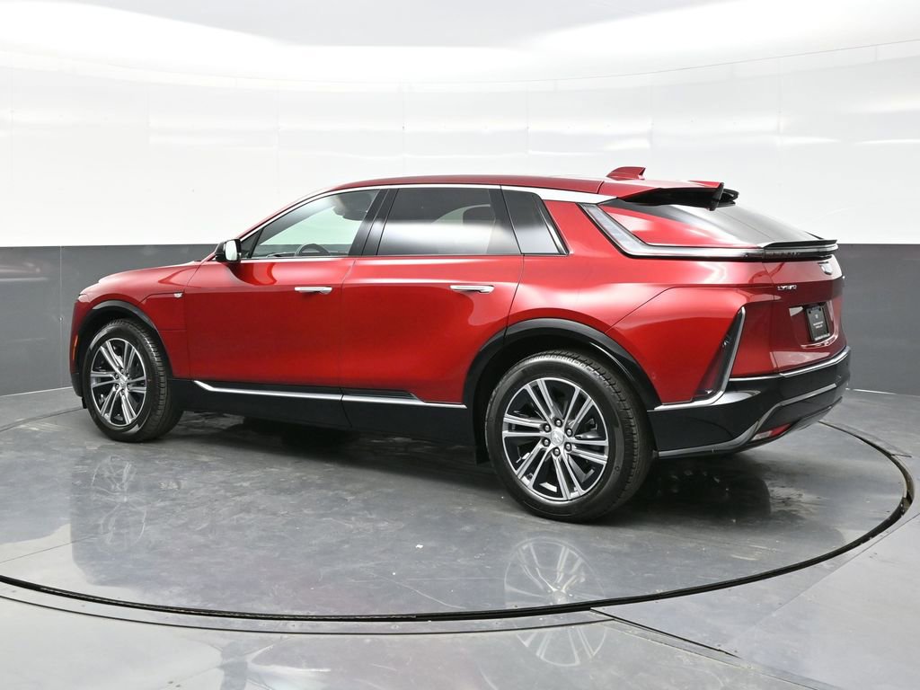 New 2026 Cadillac Lyriq Luxury image 4