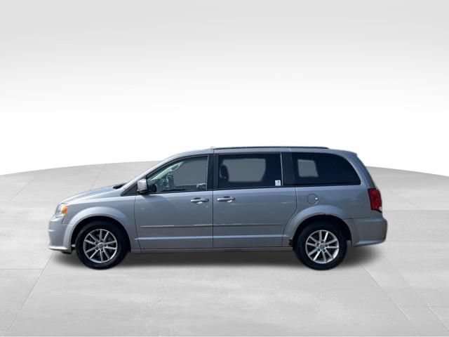 Used 2015 Dodge Grand Caravan SXT w/ UConnect Hands-Free Group FWD image 2