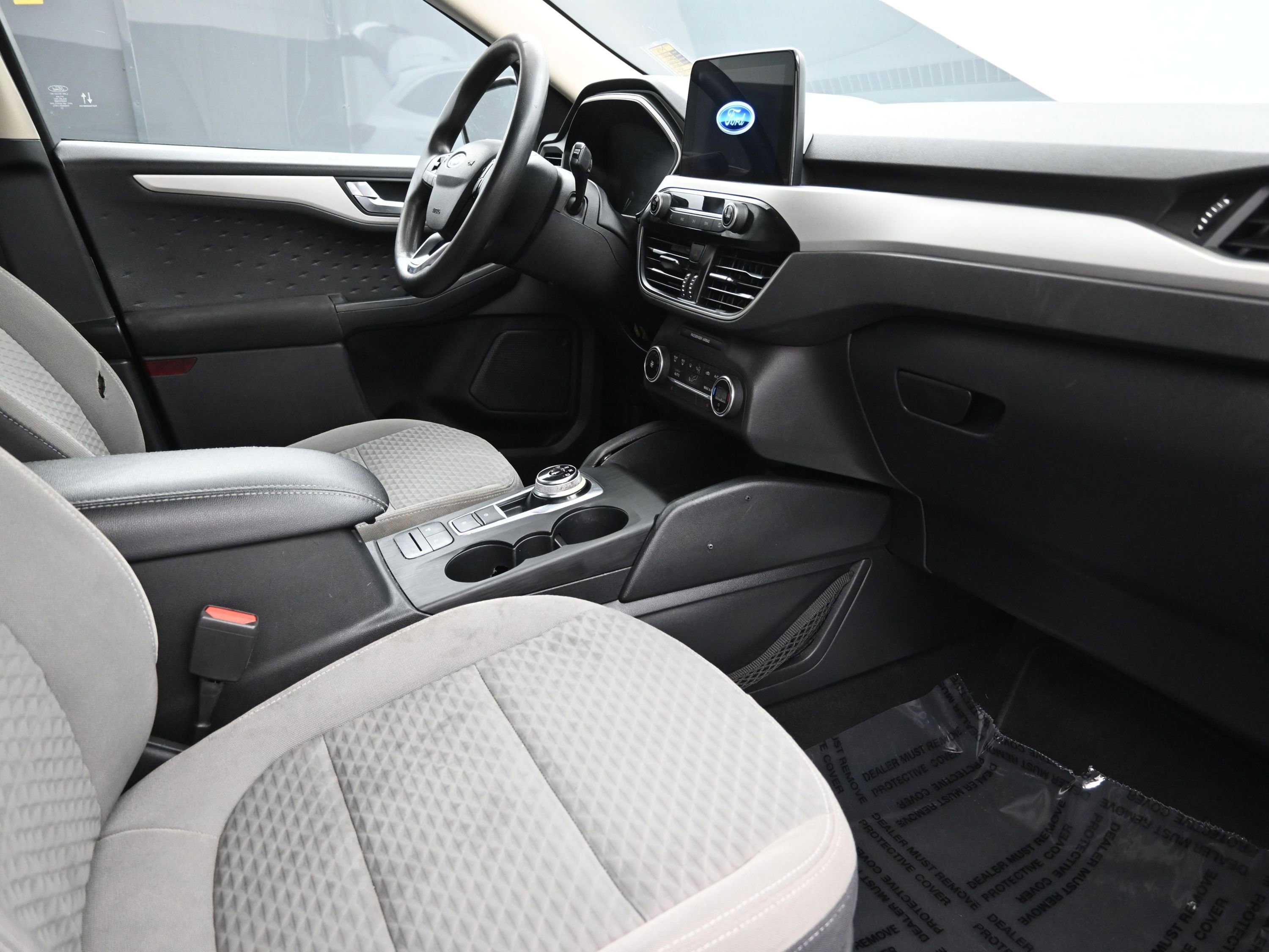 Used 2020 Ford Escape SE image 27