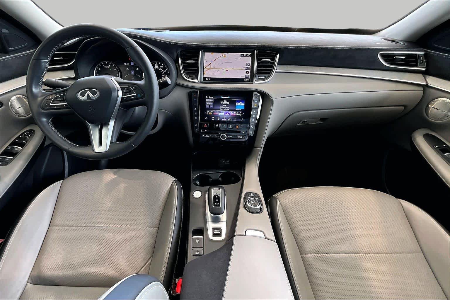 Used 2023 INFINITI QX50 Sensory w/ Accent Package AWD/4WD image 15