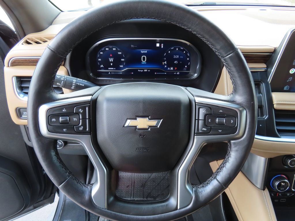 Used 2022 Chevrolet Tahoe Premier AWD/4WD image 19