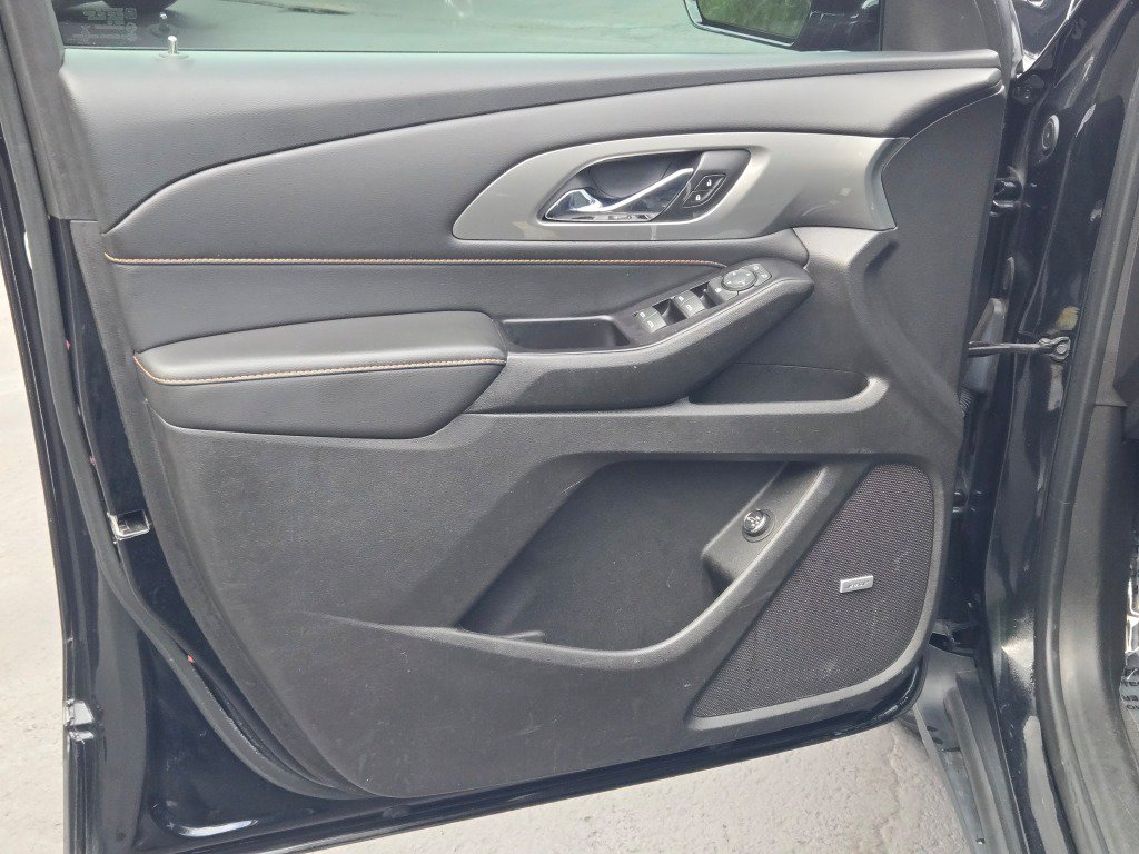 Certified 2019 Chevrolet Traverse LT w/ LT Premium Package FWD image 19