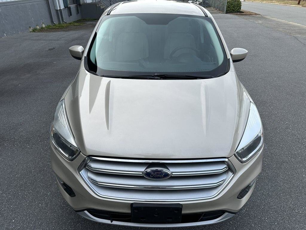 Used 2017 Ford Escape SE FWD image 9
