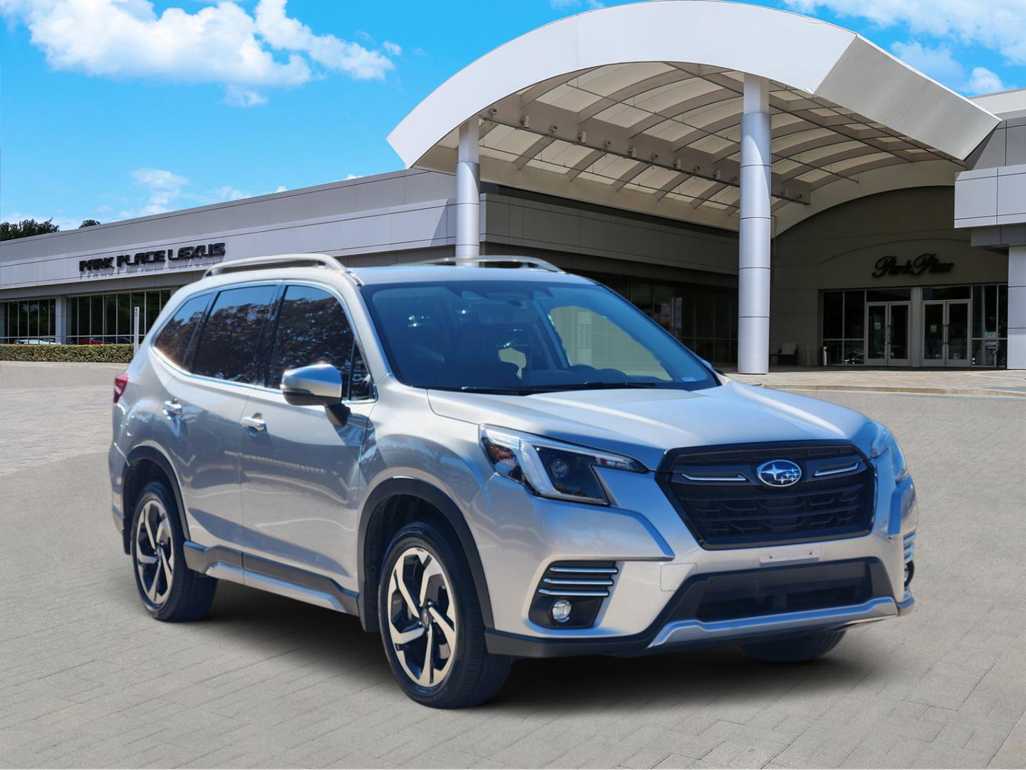 Used 2023 Subaru Forester Touring w/ Popular Package #2 image 2