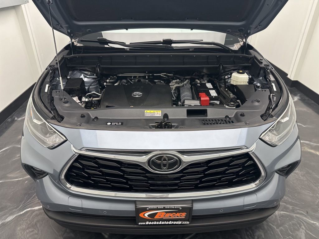 Used 2020 Toyota Highlander Limited image 29