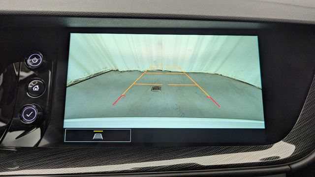 Certified 2023 Buick Envision Essence FWD image 16