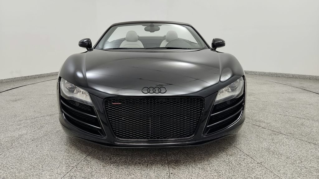 Used 2011 Audi R8 V10 w/ Enhanced Leather Pkg AWD/4WD image 35