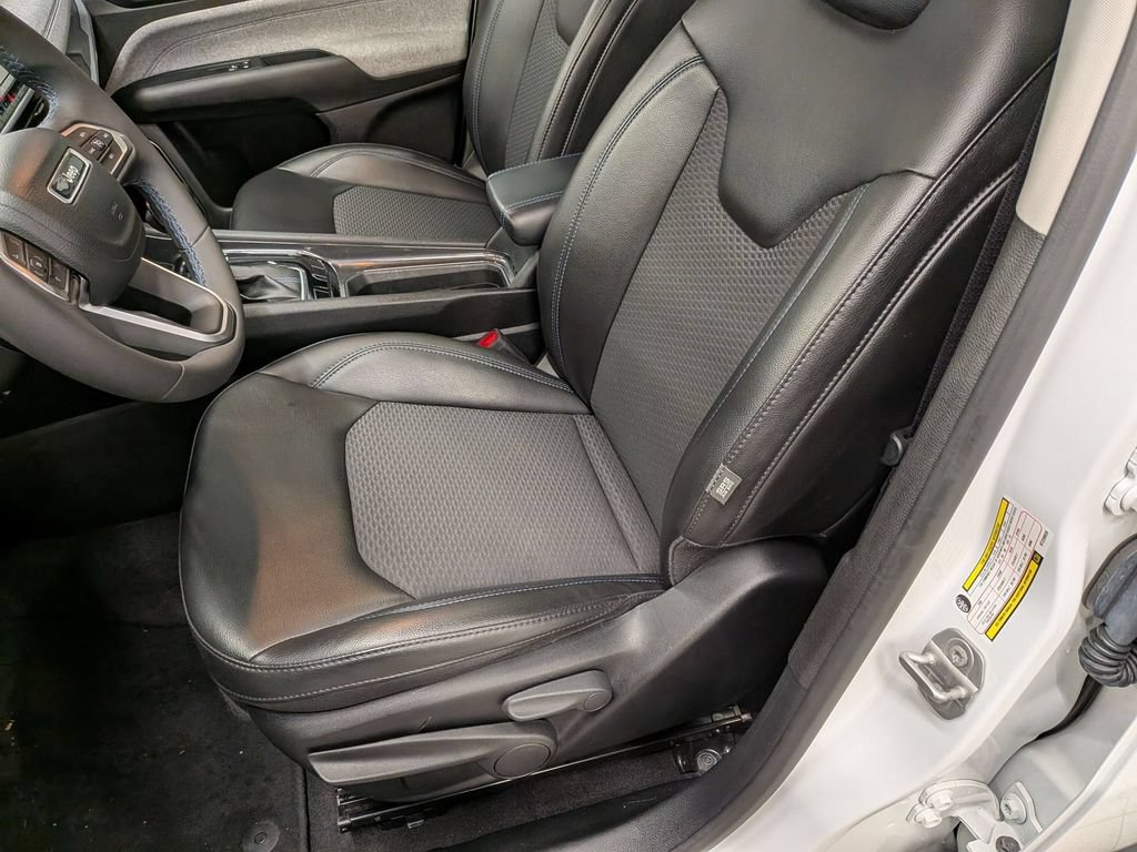 Used 2022 Jeep Compass Latitude w/ Sun and Sound Group FWD image 23