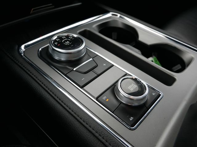 Used 2019 Ford Expedition XLT w/ Equipment Group 202A image 25