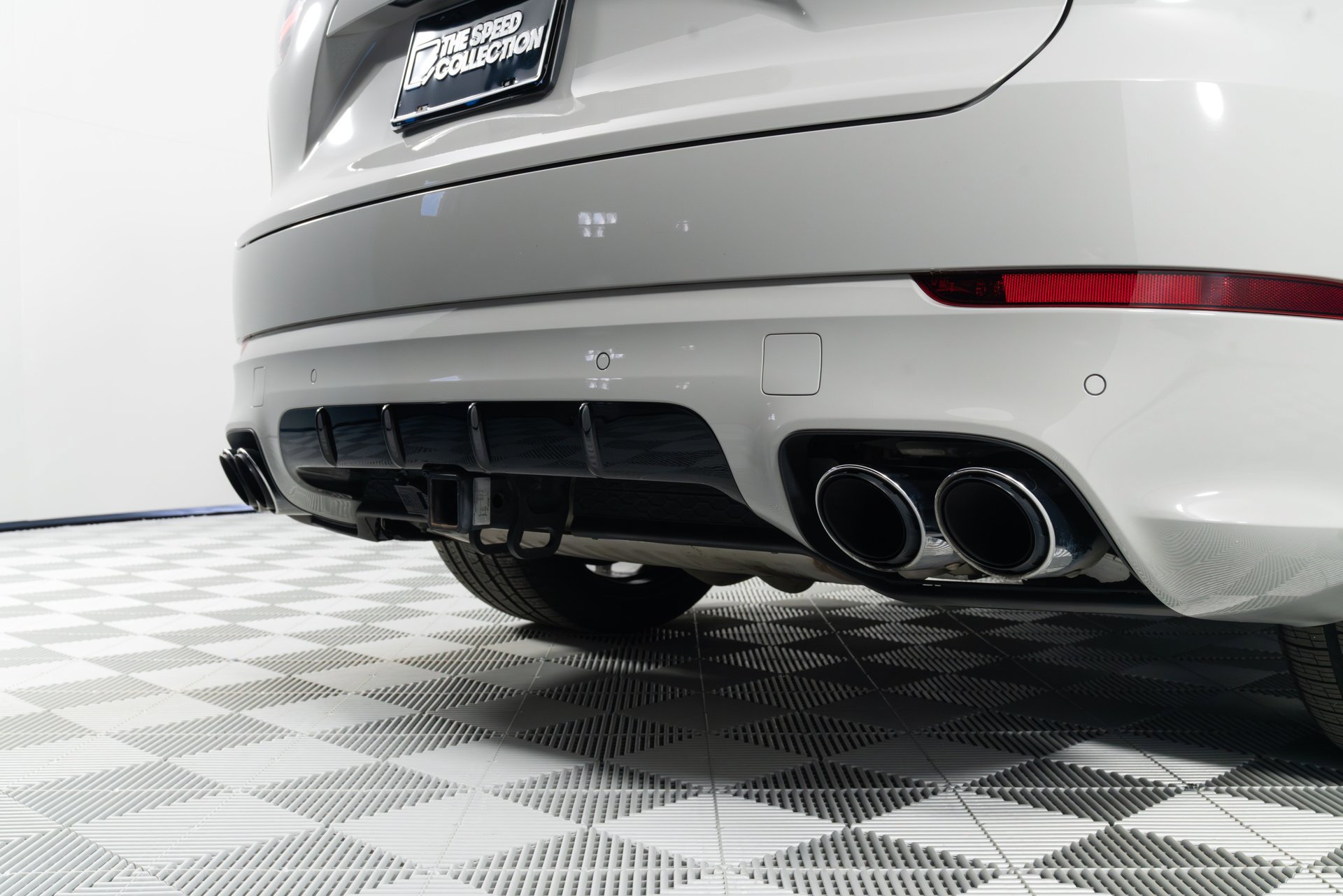 Used 2022 Porsche Cayenne Turbo AWD/4WD image 52