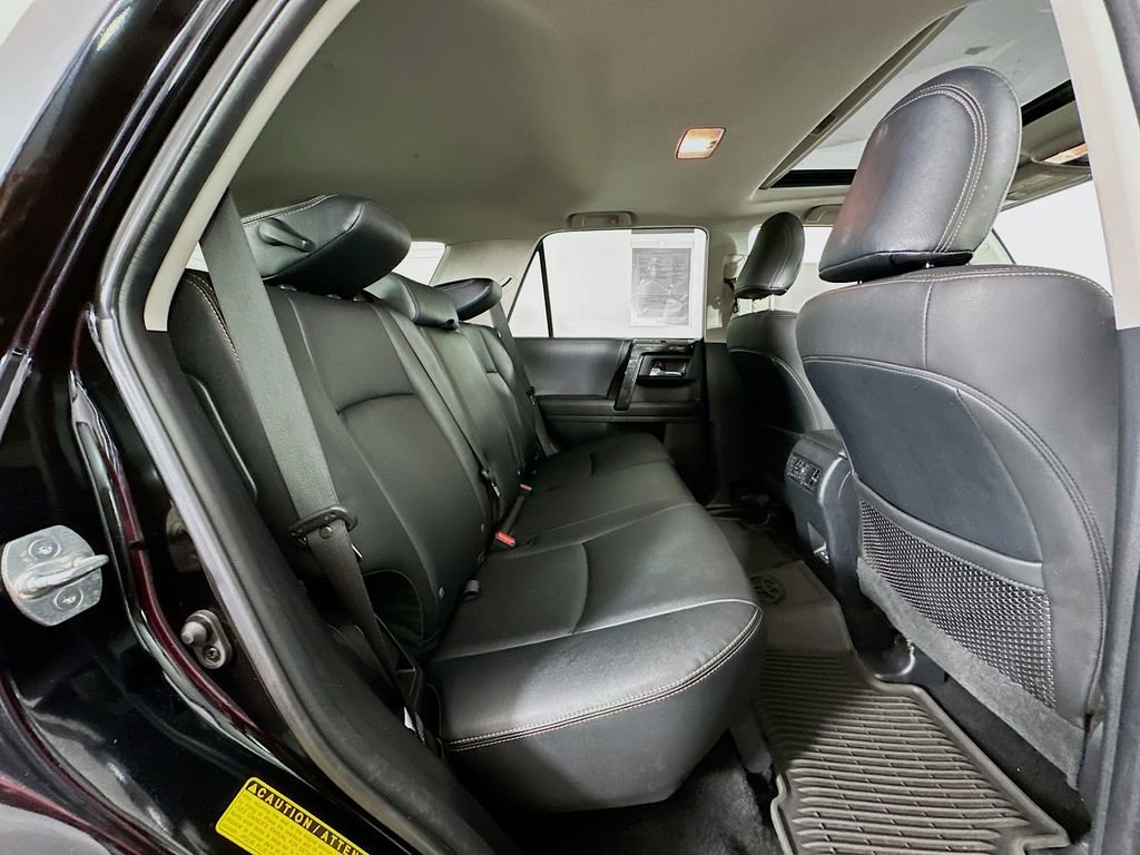 Used 2023 Toyota 4Runner 40th Anniversary SE AWD/4WD image 29