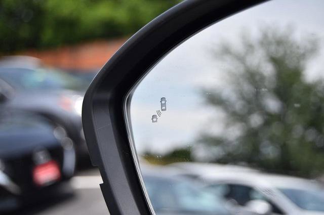 New 2025 Nissan Murano Platinum image 11