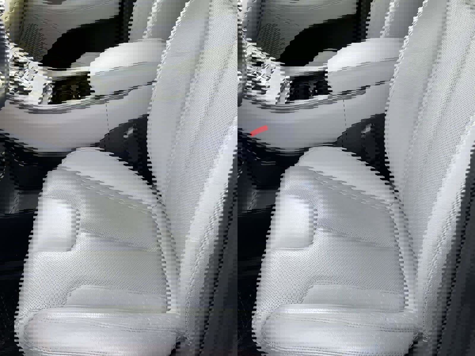 Used 2022 Hyundai Palisade SEL w/ 8P Bench Seat Package image 9