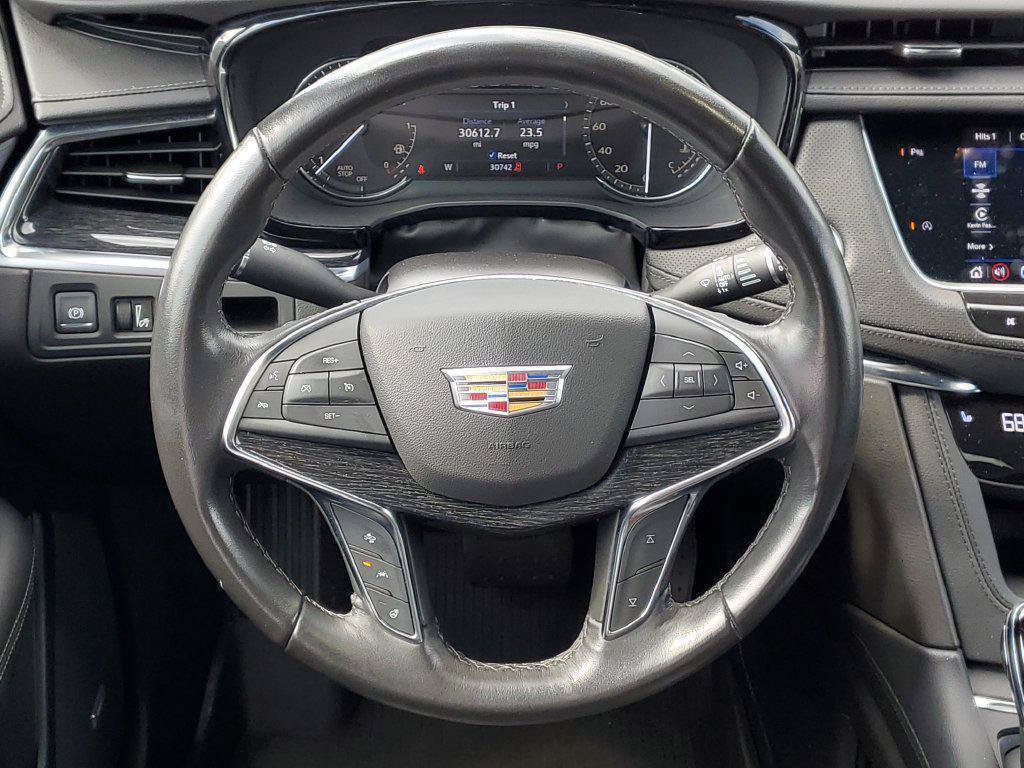 Used 2023 Cadillac XT5 Premium Luxury w/ LPO, Floor Liner Package FWD image 28
